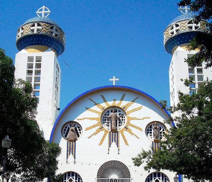 Catedral-de-la-Soledad-Acapulco