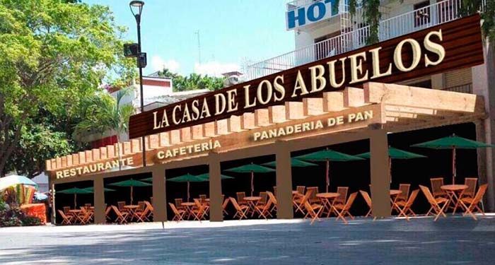 Laton Casa De Los Abuelos Hotel De Los Hijos Guarderia De Los Nietos Pedazo De Chile