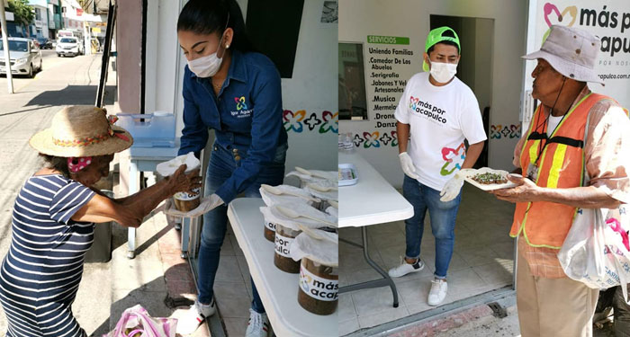 Jóvenes Acapulqueños regalan comida a necesitados en el centro