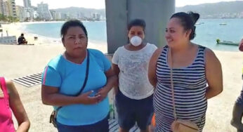 Acapulqueñas se unen y entregan alimentos en el Asta Bandera