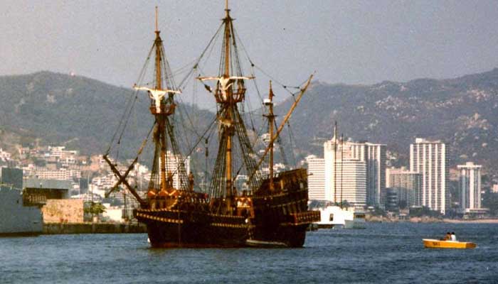 Los Barcos Pirata que tenía Acapulco en los 80’s