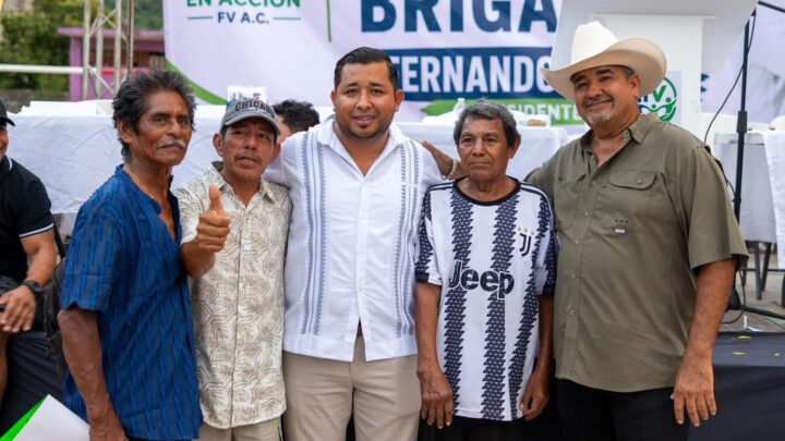 Fernando Valle llegó imparable : Dan el banderazo a las brigadas de Comunidad en Acción FV A.C.
